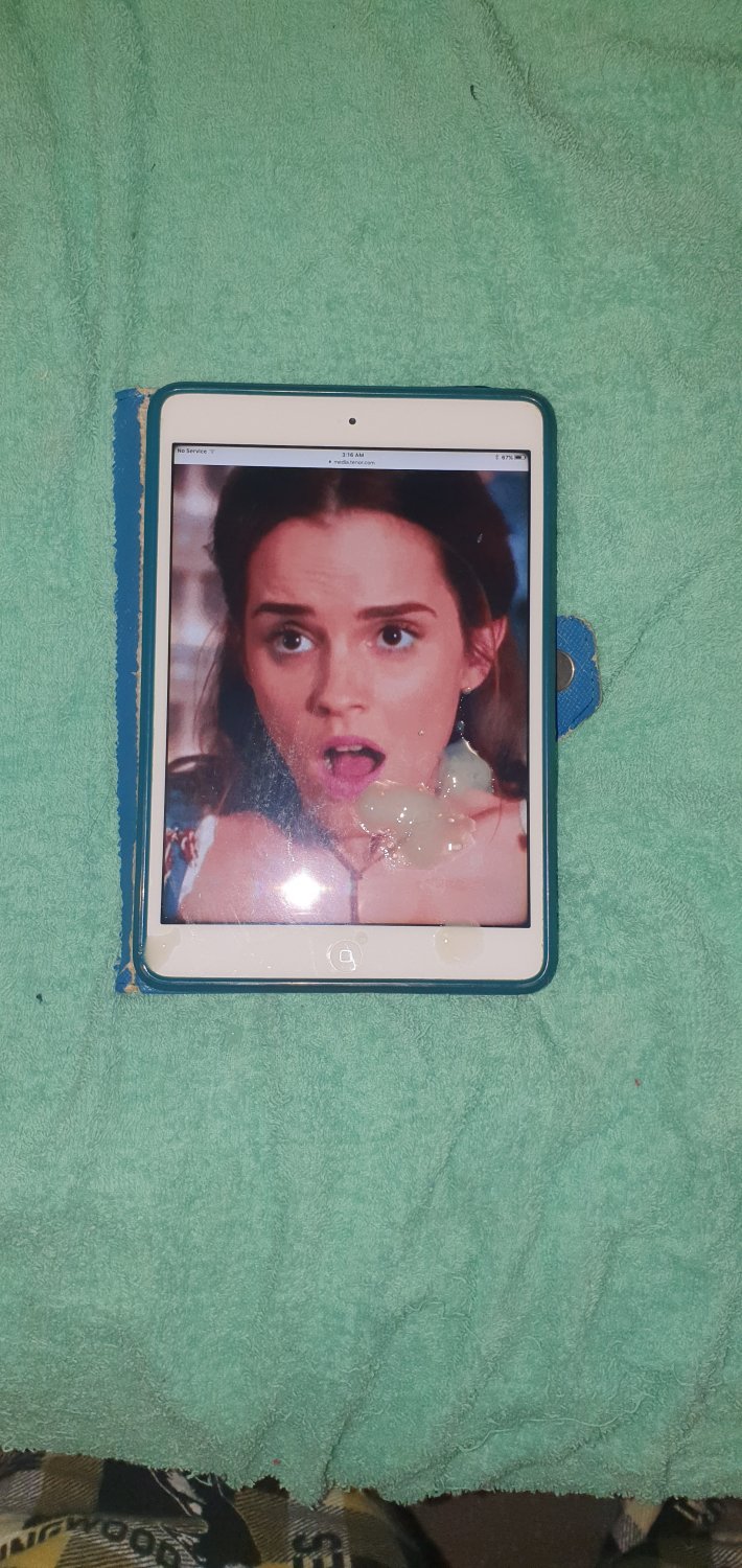 xe2uYFrl Emma watson bday cum tribute 02.jpg